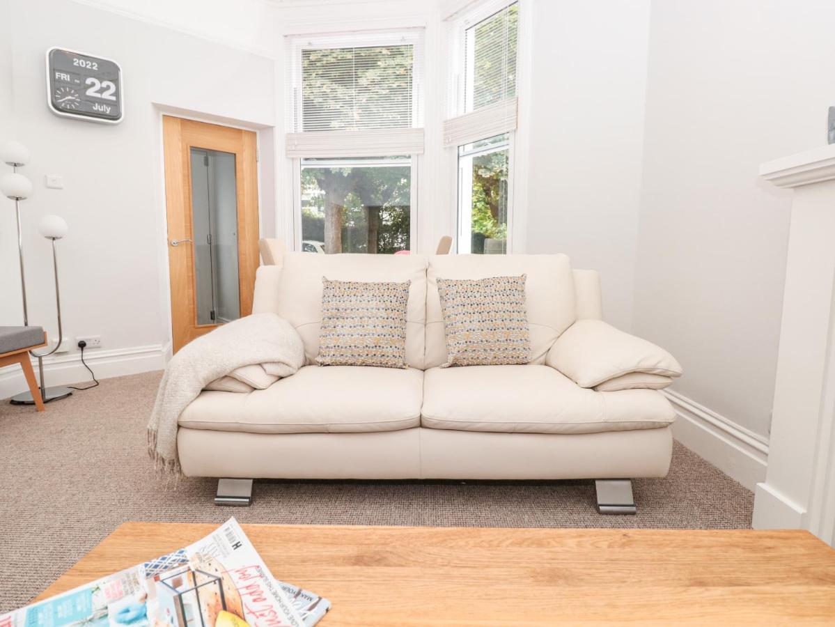 Flat 1 Byfield Torquay